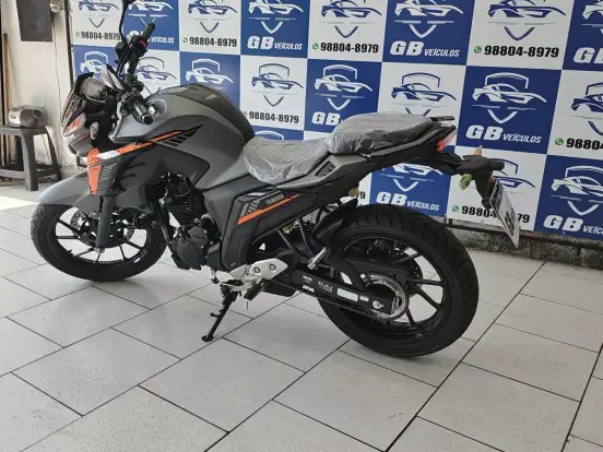 YAMAHA-FZ25 FAZER CONNECTED ABS YAMAHA-FZ25 FAZER CONNECTED ABS-2025