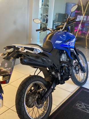 YAMAHA-XTZ 250 LANDER-2021