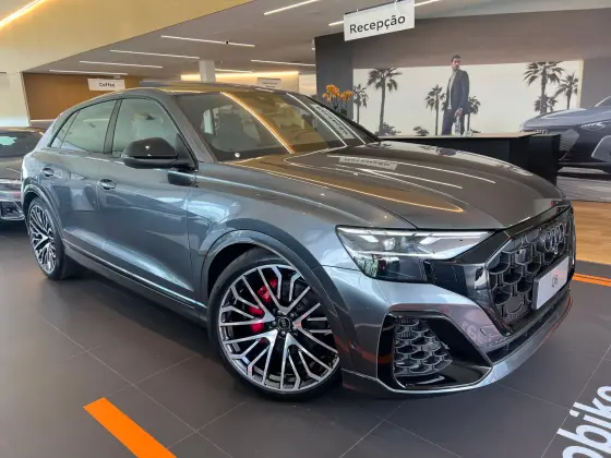 AUDI Q8 3.0 TFSI GASOLINA PERFORMANCE BLACK QUATTRO TIPTRONIC