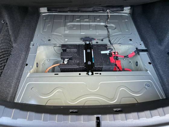/en/city/cate-car-used-car/bmw-m3-2024-3-0-i6-twin-turbo-gasoline-competition-m-steptronic-41526604337316864/-13