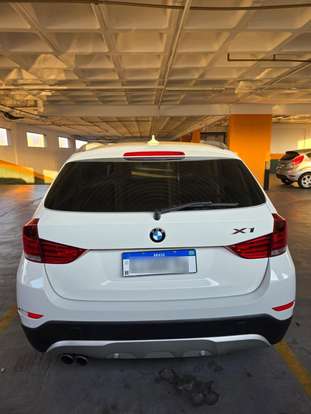 BMW-X1-2013