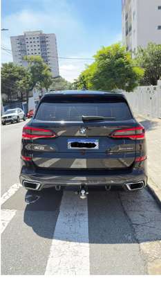 BMW-X5-2020