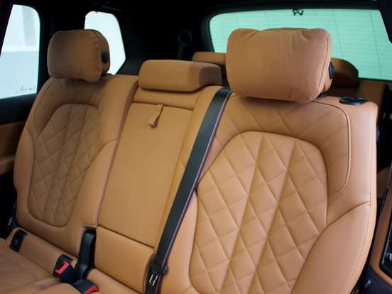 BMW-X7-4.4 V8 GASOLINA M60i STEPTRONIC BMW-X7-2023