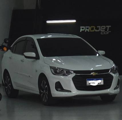 Foto de Chevrolet Onix 1.0 Turbo Flex Plus Premier Automático