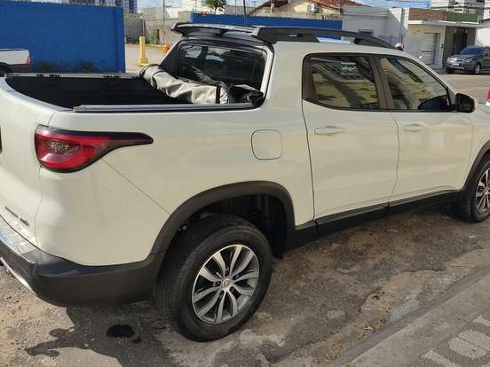 FIAT-TORO-1.8 16V EVO FLEX FREEDOM AT6 FIAT-TORO-2017