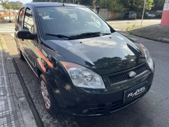FORD FIESTA 1.6 MPI CLASS HATCH 8V FLEX 4P MANUAL