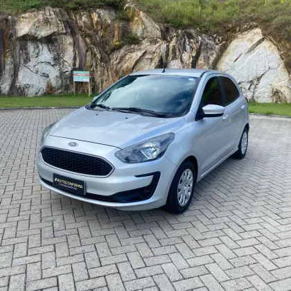 FORD KA 1.0 TI-VCT FLEX SE PLUS MANUAL FORD KA 1.0 TI-VCT FLEX SE PLUS MANUAL