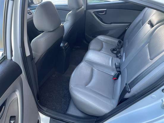 HYUNDAI-ELANTRA-1.8 GLS 16V GASOLINA 4P AUTOMÁTICO HYUNDAI-ELANTRA-2011