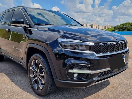 JEEP-COMMANDER-2022