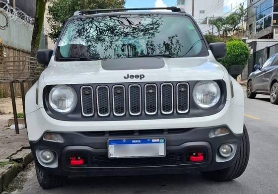 JEEP RENEGADE 2.0 16V TURBO DIESEL TRAILHAWK 4P 4X4 AUTOMÁTICO