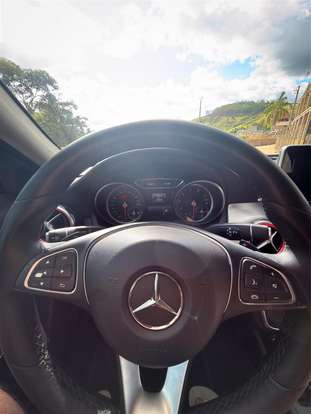MERCEDES-BENZ-GLA 200-2017