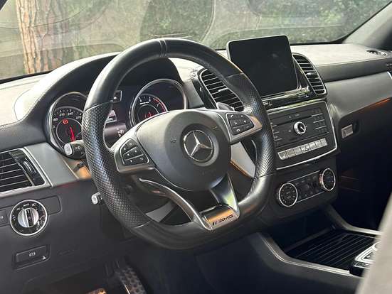 MERCEDES-BENZ-GLE 63 AMG-5.5 V8 TURBO GASOLINA COUPÉ 4MATIC 7G-TRONIC MERCEDES-BENZ-GLE 63 AMG-2018