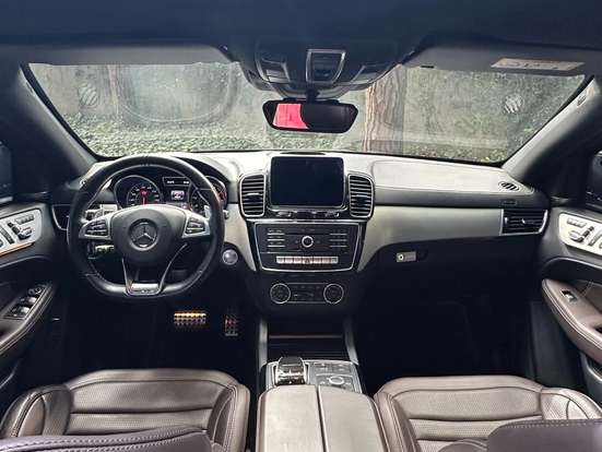MERCEDES-BENZ-GLE 63 AMG-5.5 V8 TURBO GASOLINA COUPÉ 4MATIC 7G-TRONIC MERCEDES-BENZ-GLE 63 AMG-2018