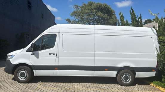 MERCEDES-BENZ-SPRINTER-2025