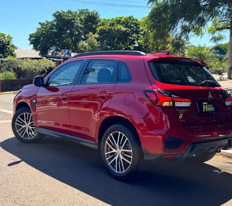 MITSUBISHI-OUTLANDER-2020