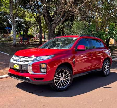 MITSUBISHI-OUTLANDER-2020