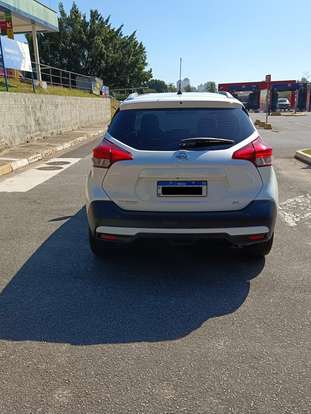 NISSAN-KICKS-2019