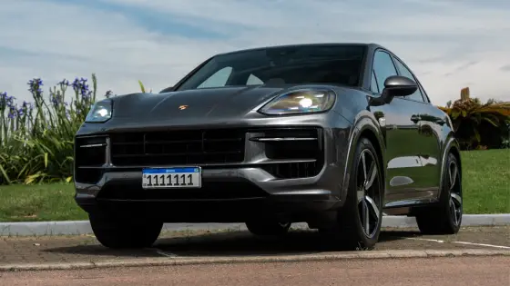 PORSCHE CAYENNE 3.0 V6 E-HYBRID COUPÉ AWD TIPTRONIC S