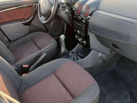 RENAULT-SANDERO-1.6 STEPWAY 8V FLEX 4P MANUAL RENAULT-SANDERO-2013