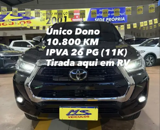 TOYOTA HILUX 2.8 D-4D TURBO DIESEL CD SRX 4X4 AUTOMÁTICO