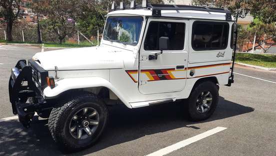 TOYOTA-BANDEIRANTE-3.7 BJ55LP-BL 4X4 CS DIESEL 2P MANUAL TOYOTA-BANDEIRANTE-1996