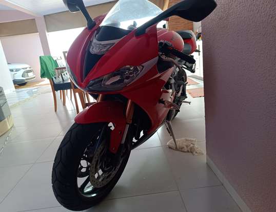 TRIUMPH-DAYTONA 675 ABS-2014