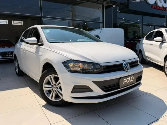 VOLKSWAGEN POLO 1.0 MPI TOTAL FLEX MANUAL VOLKSWAGEN POLO 1.0 MPI TOTAL FLEX MANUAL