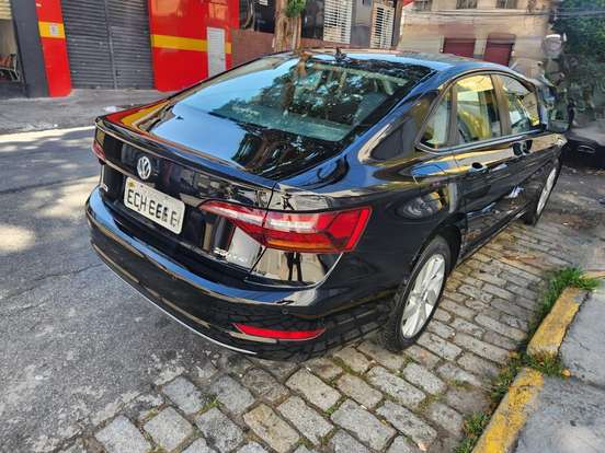 VOLKSWAGEN-JETTA-1.4 250 TSI TOTAL FLEX COMFORTLINE TIPTRONIC VOLKSWAGEN-JETTA-2018
