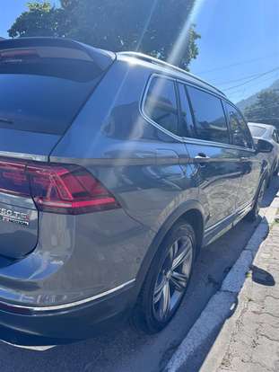VOLKSWAGEN-TIGUAN-2021