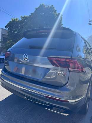 VOLKSWAGEN-TIGUAN-2021