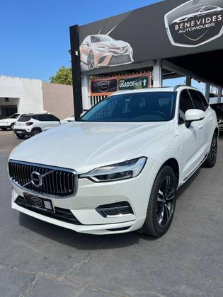 VOLVO XC60 2.0 T8 HYBRID MOMENTUM AWD GEARTRONIC