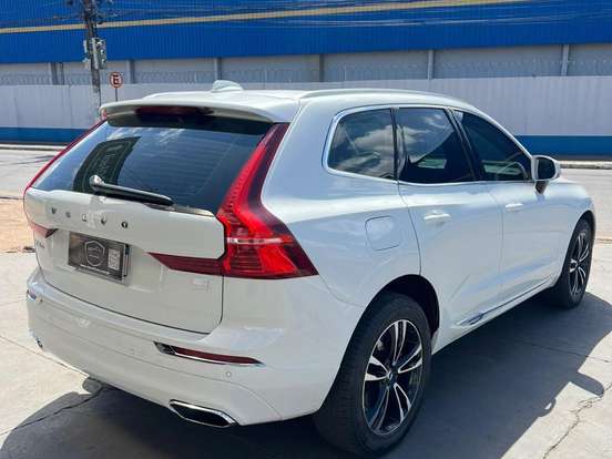 VOLVO-XC60-2.0 T8 HYBRID MOMENTUM AWD GEARTRONIC VOLVO-XC60-2020