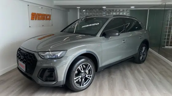 AUDI Q5 2.0 55 TFSIE PHEV PERFORMANCE BLACK QUATTRO S TRONIC