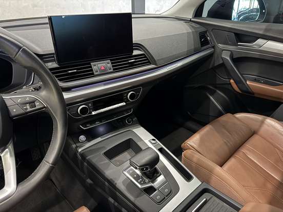 AUDI-Q5-2023