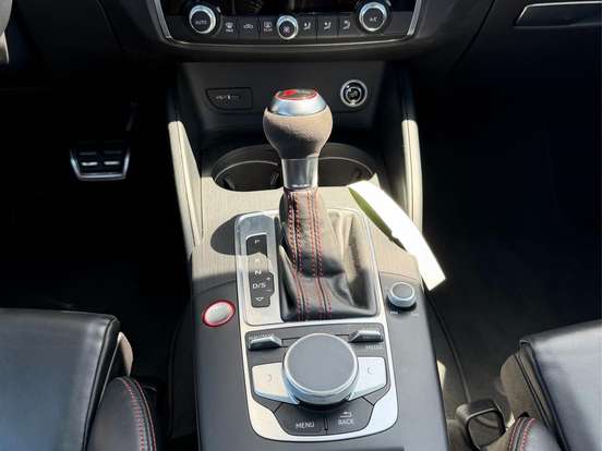 AUDI-RS3-2.5 TFSI GASOLINA SEDAN QUATTRO S-TRONIC AUDI-RS3-2017