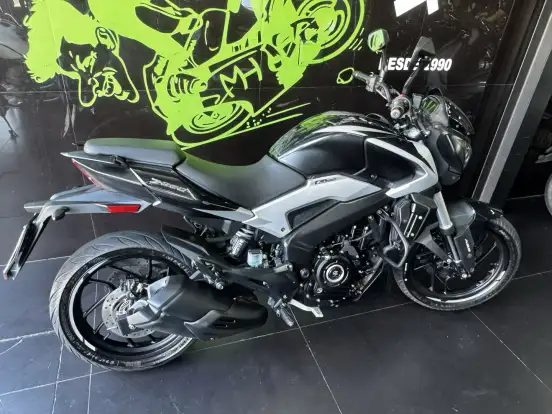 BAJAJ-DOMINAR 250-2024
