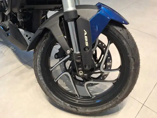 BAJAJ-DOMINAR 400 BAJAJ-DOMINAR 400-2026
