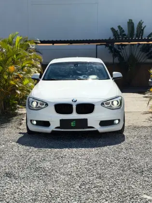 BMW 118i 1.6 SPORT GP 16V TURBO GASOLINA 4P AUTOMÁTICO BMW 118i 1.6 SPORT GP 16V TURBO GASOLINA 4P AUTOMÁTICO