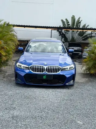 BMW 320i 2.0 16V TURBO FLEX M SPORT AUTOMÁTICO BMW 320i 2.0 16V TURBO FLEX M SPORT AUTOMÁTICO