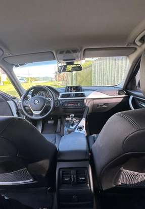 BMW-320i-2014