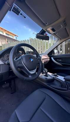 BMW-320i-2014