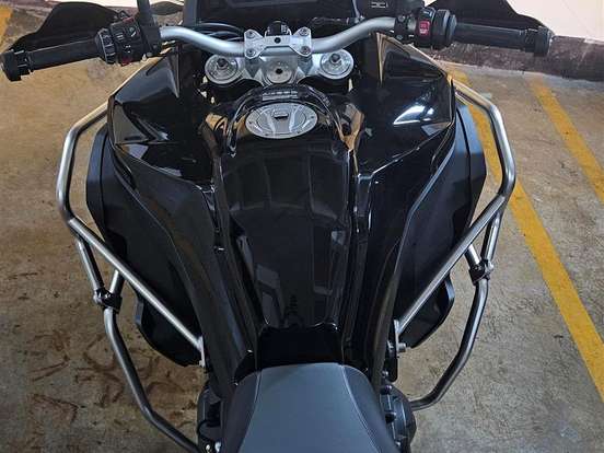 BMW-F 900 GS ADVENTURE BMW-F 900 GS ADVENTURE-2025