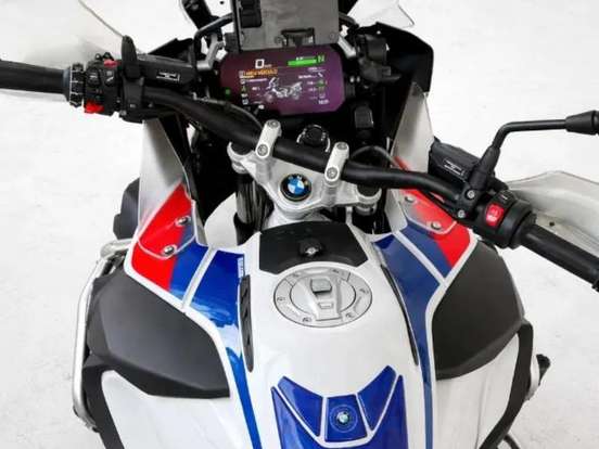 BMW-R 1250 GS ADVENTURE PREMIUM RALLYE BMW-R 1250 GS ADVENTURE PREMIUM RALLYE-2022