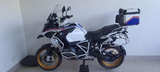 BMW-R 1250 GS ADVENTURE PREMIUM RALLYE-2022