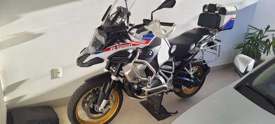 BMW-R 1250 GS ADVENTURE PREMIUM RALLYE-2022