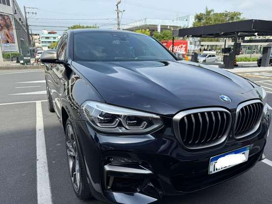 BMW-X4-2020