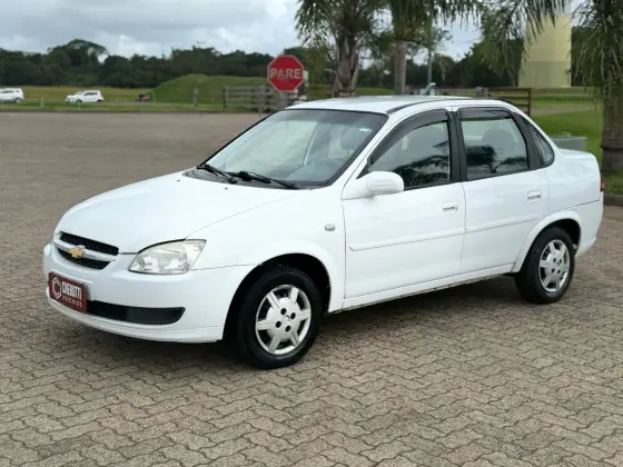 CHEVROLET CLASSIC 1.0 MPFI LS 8V FLEX 4P MANUAL CHEVROLET CLASSIC 1.0 MPFI LS 8V FLEX 4P MANUAL