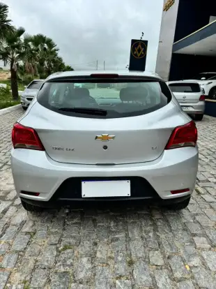 CHEVROLET-ONIX-1.0 MPFI LT 8V FLEX 4P MANUAL CHEVROLET-ONIX-2017