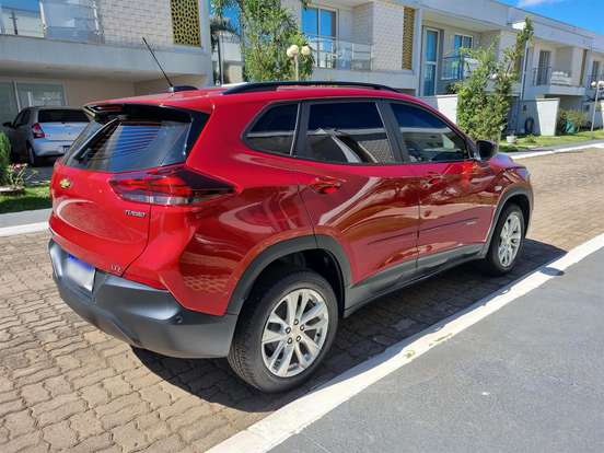 CHEVROLET-TRACKER-2024