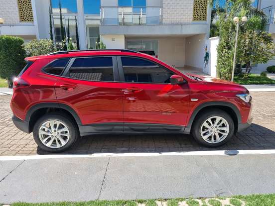 CHEVROLET-TRACKER-2024